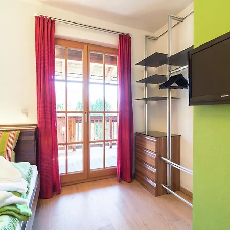 In Near Slopes, Cleaning Included Apartman Mittersill